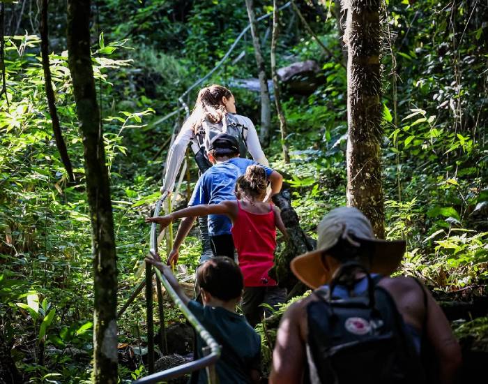 Turistas en el Amazonas